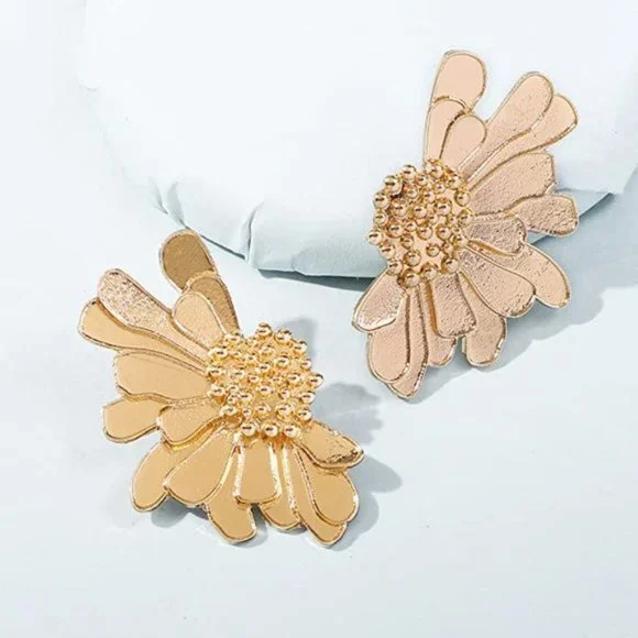 Magical Flower Statement Earrings - Picture 2 of 5